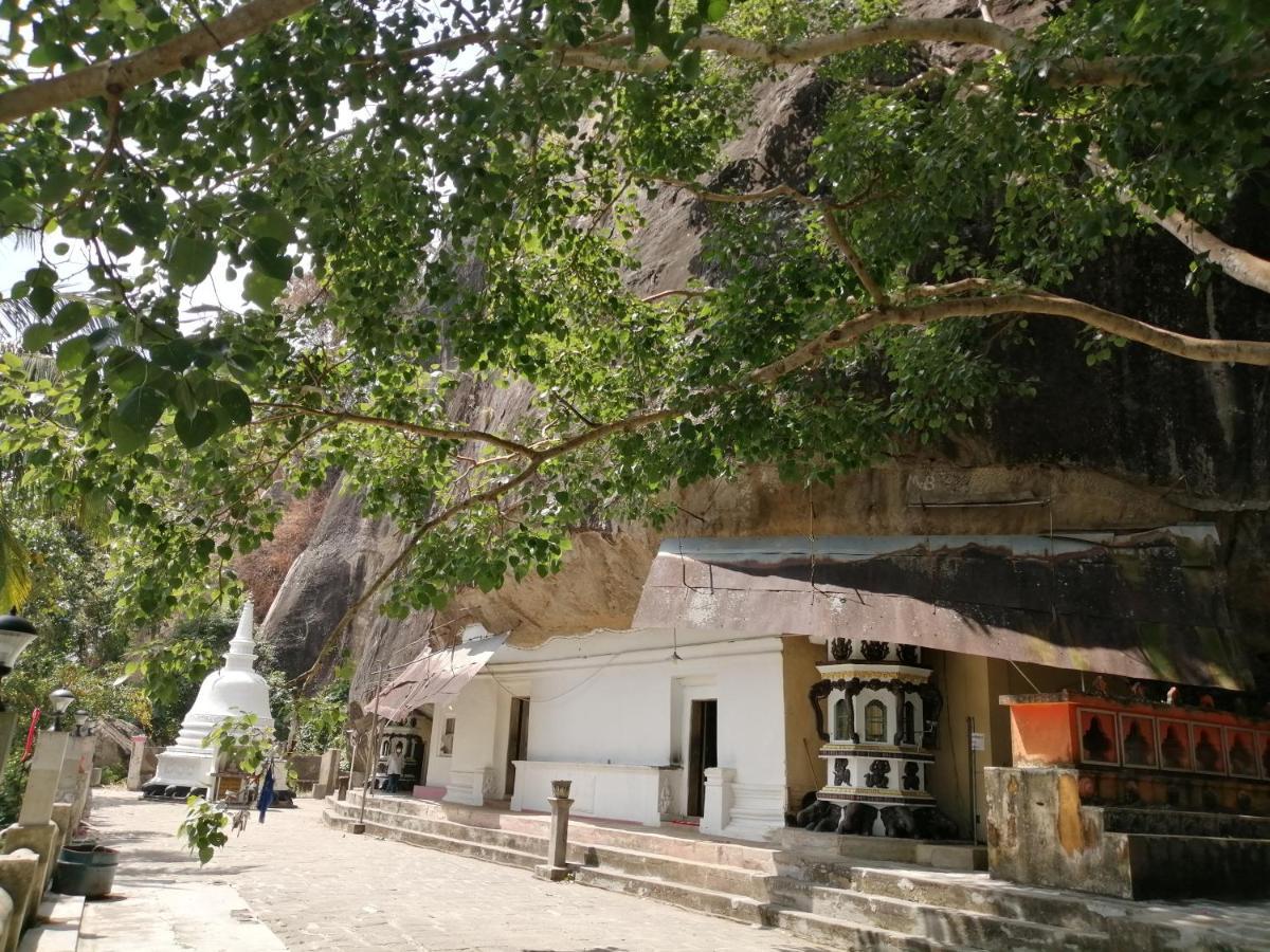 Kavidi Villa Home Stay Tangalle Buitenkant foto