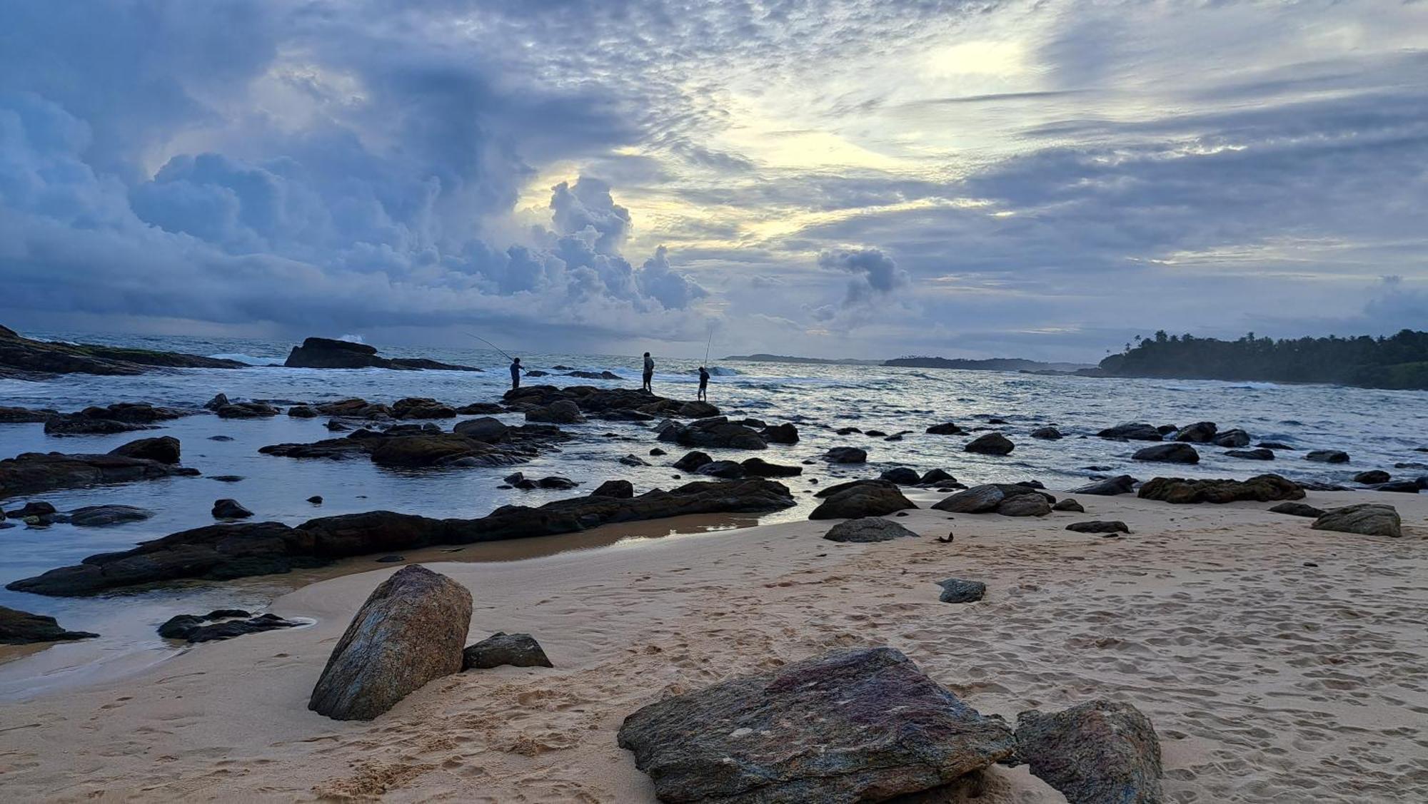 Kavidi Villa Home Stay Tangalle Buitenkant foto